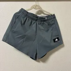 adidas ショートパンツ　ジャージ　ボトムス　アディダス　レディース