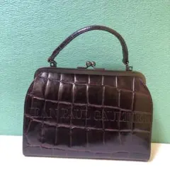 Item thumbnail for item a4f6a458-83d3-45fe-a47c-744538decaec