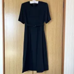 【ブラックフォーマル】スクエアネック半袖ワンピース9号Mベルト付【未使用に近い】