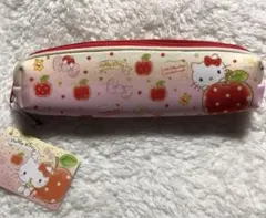 ハローキティ リンゴデザイン ポーチ￼ 新品