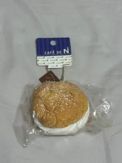 cafedN カフェドエヌスクイーズ　ジャンボシュークリーム