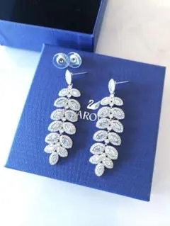 SWAROVSKI Baron クリスタル ピアス スワロフスキー 新品キャッチ
