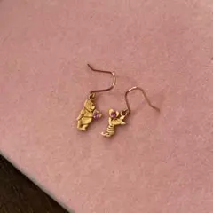 新品 4℃ ヨンドシー K10YG ルビー ディズニー くまのプーさん ピアス