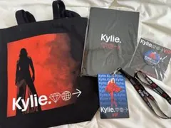 カイリー•ミノーグ 2025 VIPグッズ Kylie Minogue - メルカリ