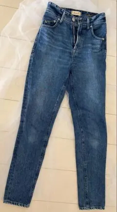 ヤヌークHigh Waist RUTH ハイウエストスリムテーパードデニム21