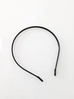 未使用品　カチューシャ　黒　細め　シンプル