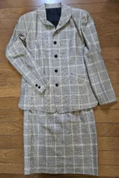 Item thumbnail for item 4ee52bd6-177c-45cb-8de0-3b93387b07fe