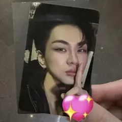 Item thumbnail for item 07dd0b38-74ab-44cf-a694-3783f881106e