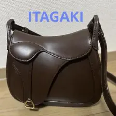 【ほぼ未使用】鞄のいたがき　鞍ショルダー　大のサムネイル