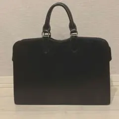 極美品✨土屋鞄 マグナス ビジネスバッグ ファスナートップ ブラック A4可能 マグナス ファスナートップブリーフ – ブリーフケース – 土屋鞄製造所