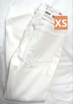 ユニクロ　ウルトラストレッチハイライズクロップドレギンスパンツ