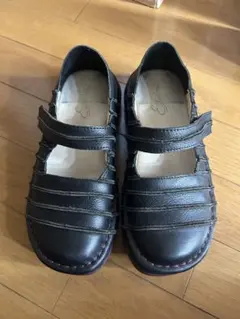 【新品未使用品】エスタシオン　SSサイズ（22.0） ブラックマルチ 2025年最新】エスタシオン 靴の人気アイテム - メルカリ