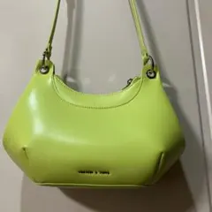 美品　CHARLES & KEITH 、ショルダーバック　ハンドバック