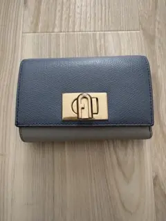 FURLA 三つ折り財布 バイカラーのサムネイル