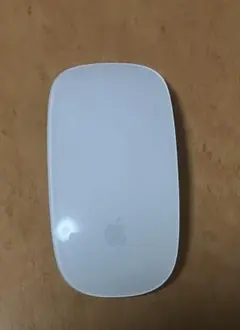 Apple Magic Mouse 本体(lightning充電)