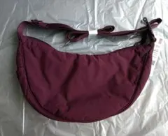 ユニクロ ラウンドミニショルダーバッグ 75 Purpleのサムネイル