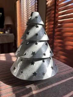 メタル製星型穴あきクリスマスツリーかめやま