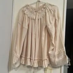 ロリータ シャツ