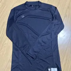 デサント　ネイビー 長袖アンダーシャツ Mサイズ