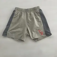 TBロゴ入りグレーショートパンツ