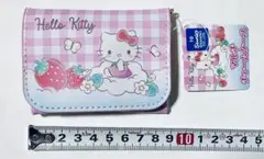 ハローキティ　マルチチャームケース