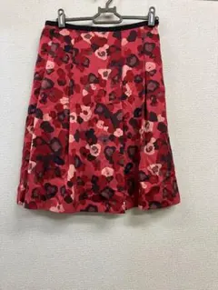 OFUON オフオン タックフレアスカート