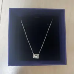 Swarovski スクエアカットネックレス