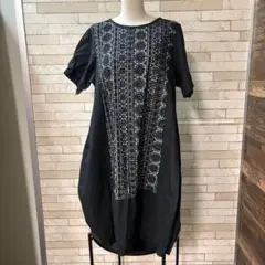 322 新品 黒ブラック 花刺繍 綿100%すそフリンジ ノースリーブ