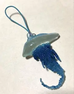 ネイチャーテクニカラー　クラゲ　カツオノエボシ　ストラップ