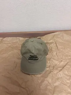 期間限定値下げ　spick and span カーキ色 ロゴ刺繍