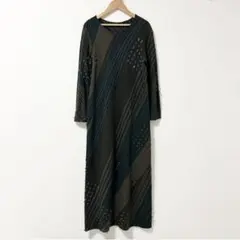 ヨーガンレール　刺繍ワンピース　ブラック　花柄 2025年最新】ヨーガン レールワンピースの人気アイテム - メルカリ