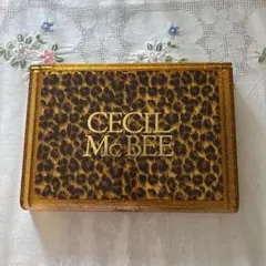 〈CECIL Mc BEE 〉ジュエリーボックス（ミラー付）