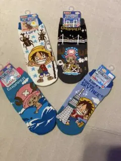 [新品タグ付]ワンピース限定ソックスセット 4足