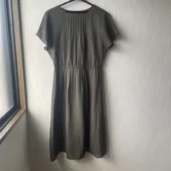美品！リフレクト シフォンワンピース フレア袖 カーキ　洗える　Mサイズのサムネイル