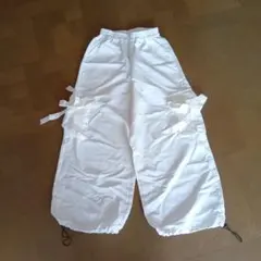 白色キッズダンス　ワイドパンツ