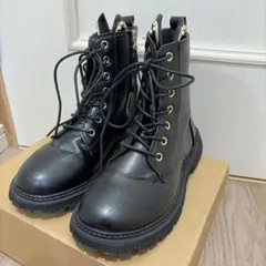 【22cm】ねこみみ風レースアップショートブーツ サイドジップ　ブラックのサムネイル