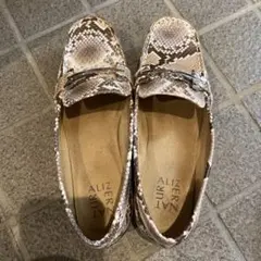 Item thumbnail for item 1aeb0442-0a07-4e16-8f55-256898efbed1