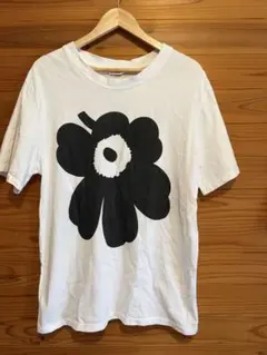 マリメッコ　tシャツ　marimekko ファブリックのサムネイル
