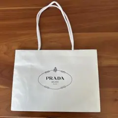 PRADA ショップ袋