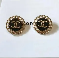 CHANEL 　ロゴ入りボタン (大きめ)　2個セット　ヴィンテージ