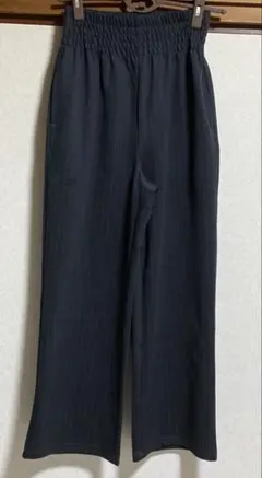 coca ダークグレーストライプワイドパンツ　short