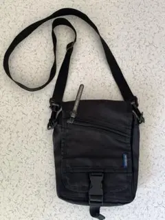 VertDense ショルダーバッグ