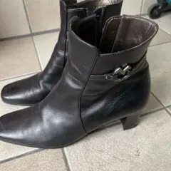mila schon ミラ・ショーン　ショートブーツのサムネイル
