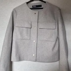 襟なしジャケット