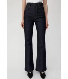 MOUSSY MVS FLARE 27インチ