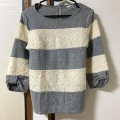 favori グレーとアイボリーのストライプニット