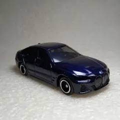 トミカ 36 BMW i4 初回特別仕様 EV 1/65 ミニカー
