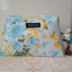 ポーチ　花柄（台形型）