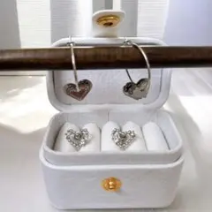 【ピアス】ハートビジューピアス、ハート　フープピアス　2点セット
