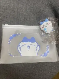 未使用★ちいかわガチャ★ライトクリップ★マスク小物入れ★ナイロンポーチ★ハチワレ